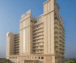 Hotel Sandal Suites Op. By Lemon Tree Hotels