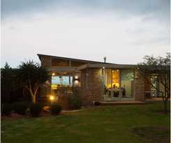 Hotel Surfari Accommodation and Venue