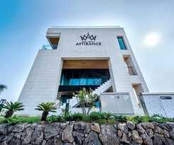 Hotel and Pool Villa Attirance