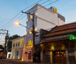 Hotel B2 Riverside Colonial