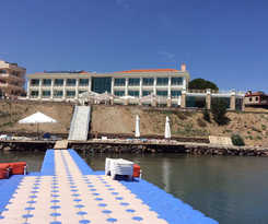 Cunda Kıvrak Otel