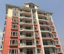 Chateau Towers Apartment