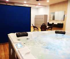 Hotel Super Oyo Capital O 1225 Agape Selayang