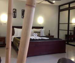 Siam Court