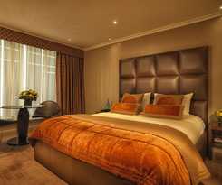  Radisson Blu Hotel, London Heathrow