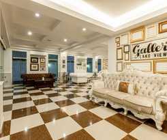 Gallery Lake View
