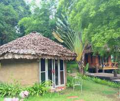 Pho Rak Nah Pai Guesthouse