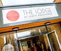 Hotel The Lodge At Perth Racecourse