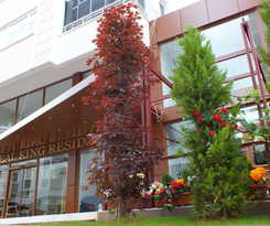 Real King Residence Hotel