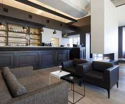 Villa Select