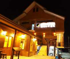 Hotel The Luna Hostel