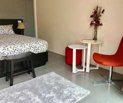 The Beach Cha Am Suites