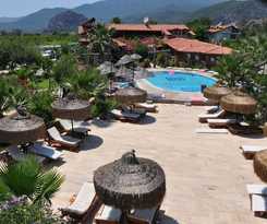 Bahaus Resort