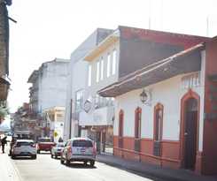 Hotel Villa De Flores