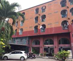 Baan Khun Mae Apartment