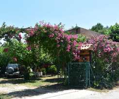 Lemon Garden Lodge