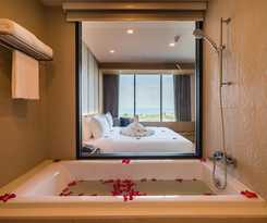 Hotel Arize Sri Racha