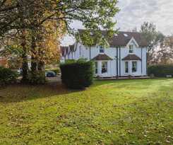 Hotel Hookwood Lodge