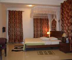 Hotel Reinah Tourist