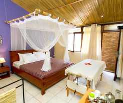 Hotel Heaven Restaurant and Boutique