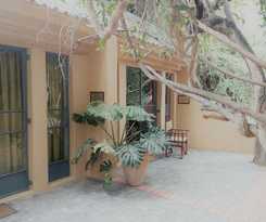 Hotel Island Safari Lodge