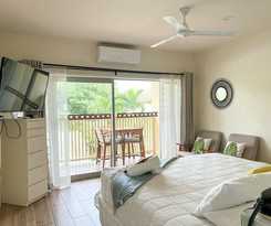 Hotel Castaway Resort