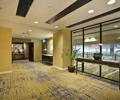 Hotel Ambassador Transit Terminal 3