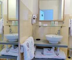 Hotel Les C&egrave;dres - H&ocirc;tel - Restaurants - Spa