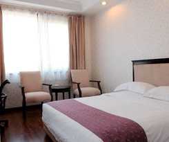 Holiday Inn Express Qingdao Shibei by IHG