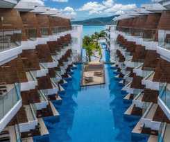 Hotel The Beachfront Phuket