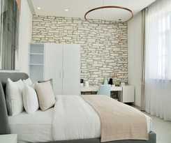 Hotel Lazure and Marina