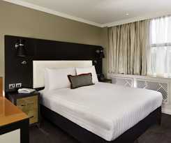 Doubletree By Hilton London - Ealing