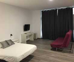 Room & Kitchen Bilbao