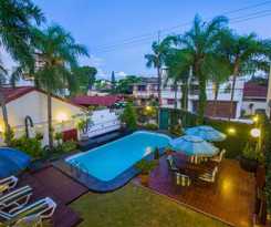 Hotel Sirari Suites