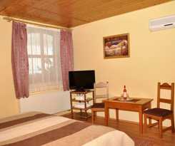  S&aacute;rosdi Pince &eacute;s Panzi&oacute;