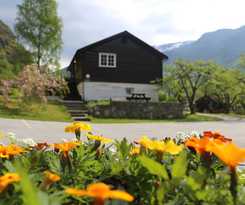 Flåm and Cabins