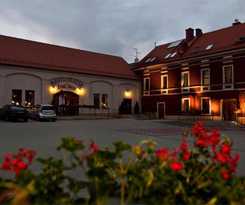 A' Propos, Restauracja, Club