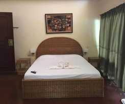 Dolphinbay Beachfront Resort