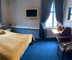 J&auml;rnv&auml;gshotellet B and B