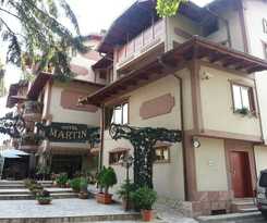 Club Martin