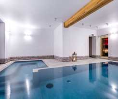 Hotel Zamek Księża G&oacute;ra