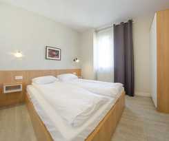  Dom and House - Apartments Waterlane