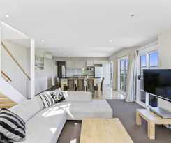 Hotel Deep Blue and Hot Springs