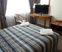 Hotel Burke and Wills Motor Inn