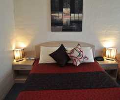 Motel Black Dolphin Resort and Apartments