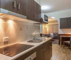 Hotel Highlander Motor Inn