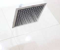 Rich & Poor Albufeira