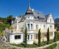 Villa Maria