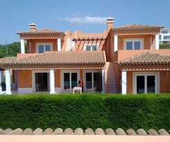  Torel Cliff Surf & Golf