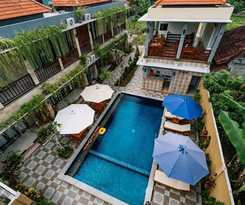 Sari Nusa Inn